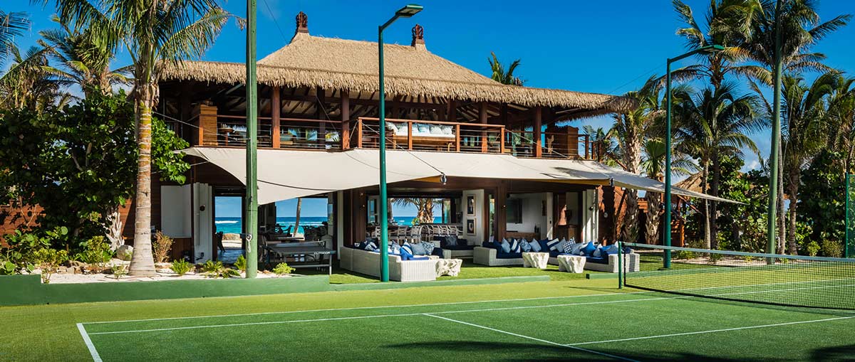 beach pavilion tennis court - NECKER ISLAND