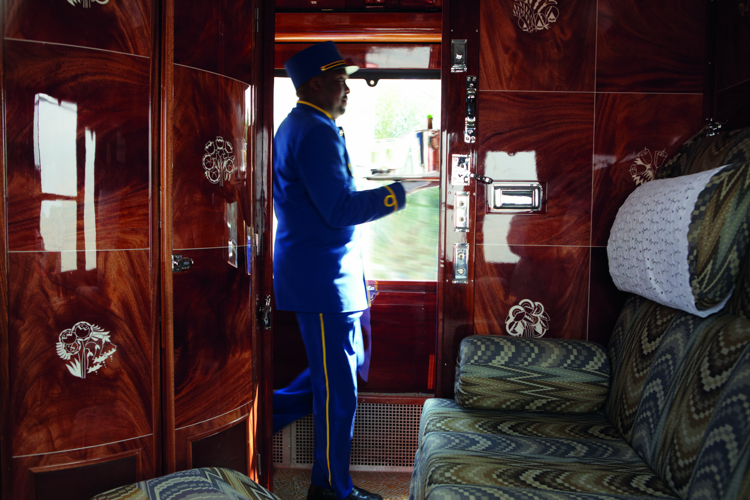 VSOE ACC CAB 24 scaled - Venice Simplon-Orient-Express: A World Of Luxury and Elegance